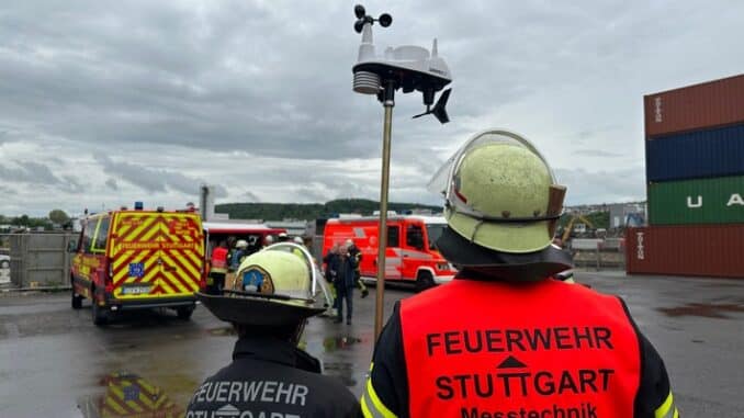 FW Stuttgart: Gasgeruch führt zu Messeinsatz der Feuerwehr
