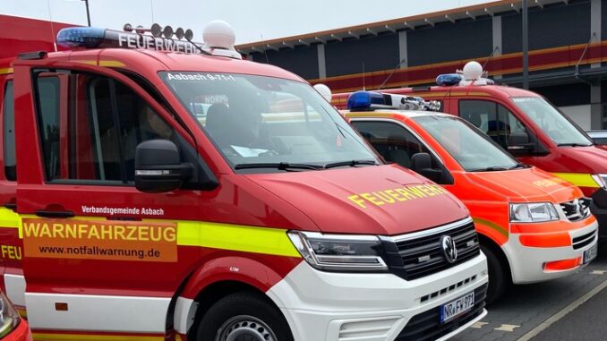 FW VG Asbach: Bundesweiter Warntag: Feuerwehr testete Lautsprecheranlagen in Neustadt/Wied