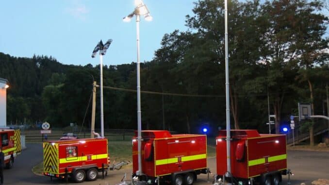 FW VG Asbach: Feuerwehr stellt weitere Notstromaggregate in Dienst