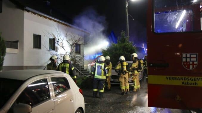 FW VG Asbach: Kellerbrand in Kölsch-Büllesbach / Rauchmelder warnen Bewohner rechtzeitig