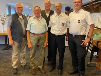 FW-Velbert: 80 Jahre Mitglied in der Feuerwehr Velbert