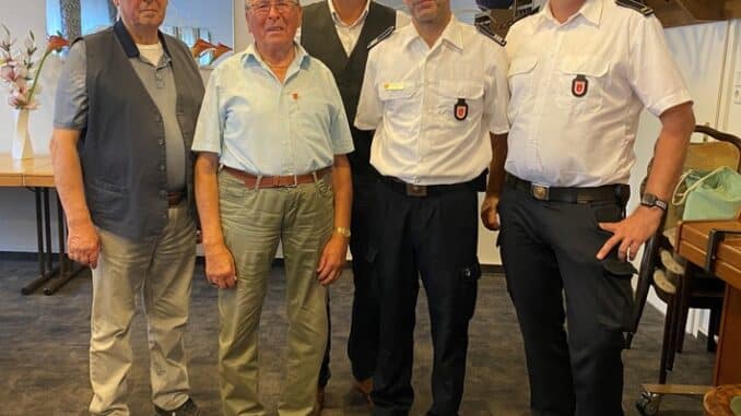 FW-Velbert: 80 Jahre Mitglied in der Feuerwehr Velbert