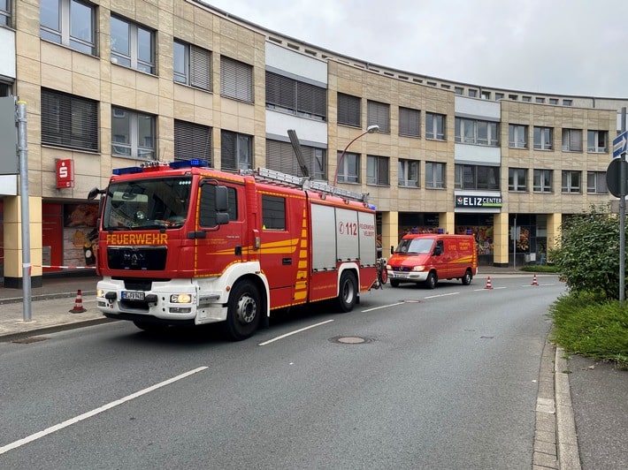 FW-Velbert: Feuerwehr rückt zur ausgelösten Brandmeldeanlage auf der Thomasstraße aus