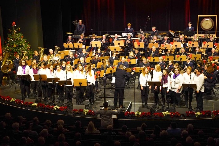 FW-Velbert: Musikzug Velbert und Chorisma temperaturresistent!