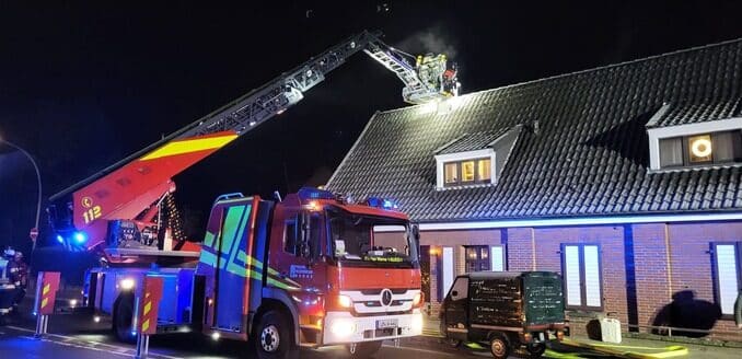 FW-WRN: FEUER_2 - LZ1 - Kaminbrand