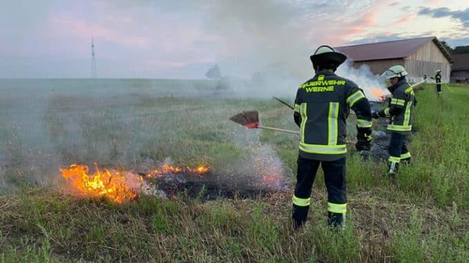 FW-WRN: Gemeinsame Übung des Löschzuges Stockum und der Löschgruppe Holthausen