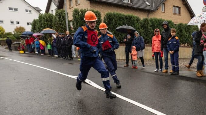 FW Wachtberg: Feuerwehr feiert 60 Jahre Jugendfeuerwehr Niederbachem