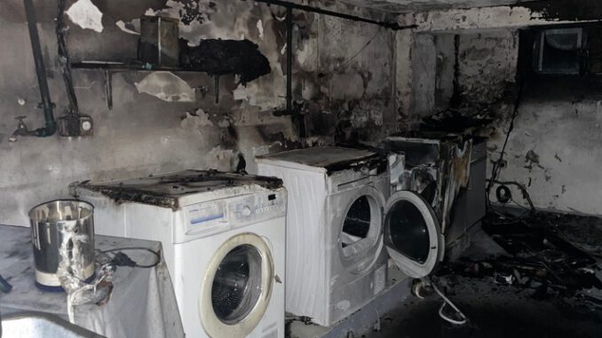 FW Witten: Kellerbrand in Witten-Annen