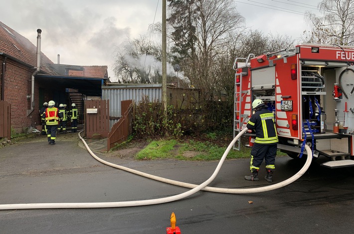 FF Goch: Kaminbrand in Nebengebäude (inkl. Foto)
