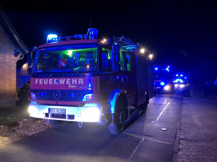 FW Alpen: Verdächtiger Rauch