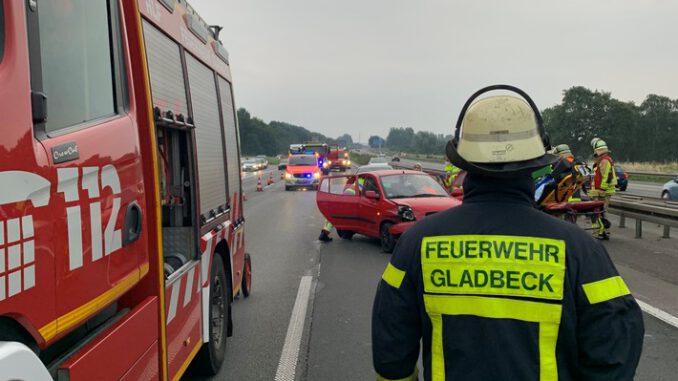 FW-GLA: Verkehrsunfall auf der BAB2