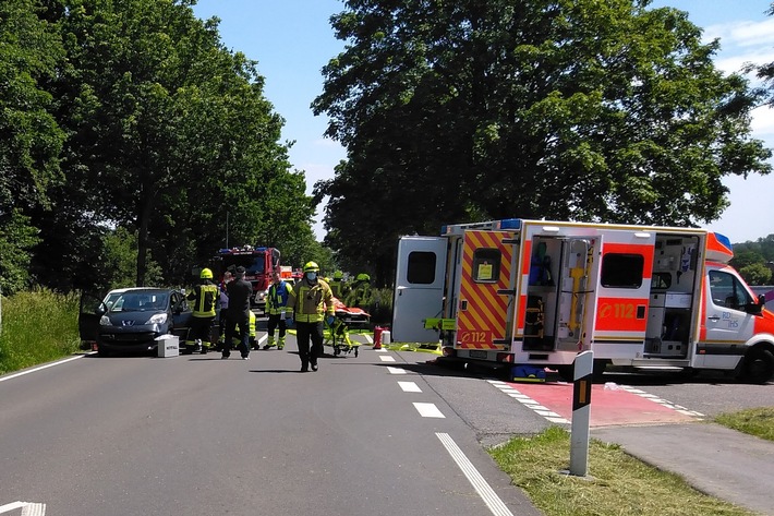 FW Gangelt: Drei Verletzte bei Verkehrsunfall auf der L47