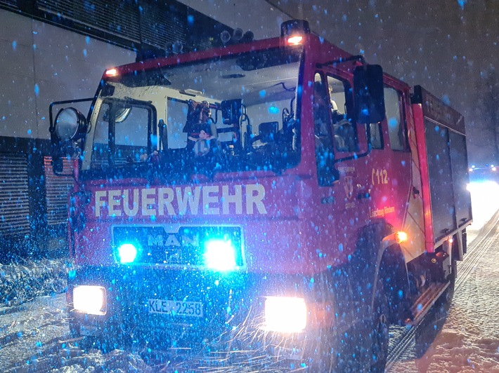 FW-KLE: Mehrere Einsätze im Schneetreiben