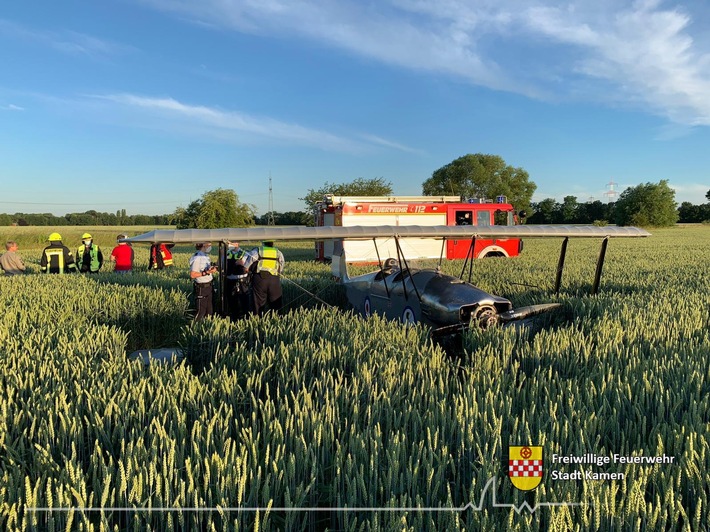 FW Kamen: Flugunfall - Pilot leicht verletzt