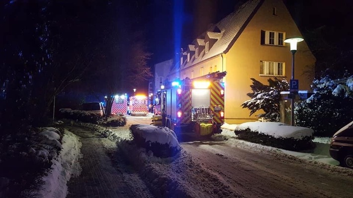 FW Kamen: Mehrere Personen durch Kohlenmonoxid verletzt