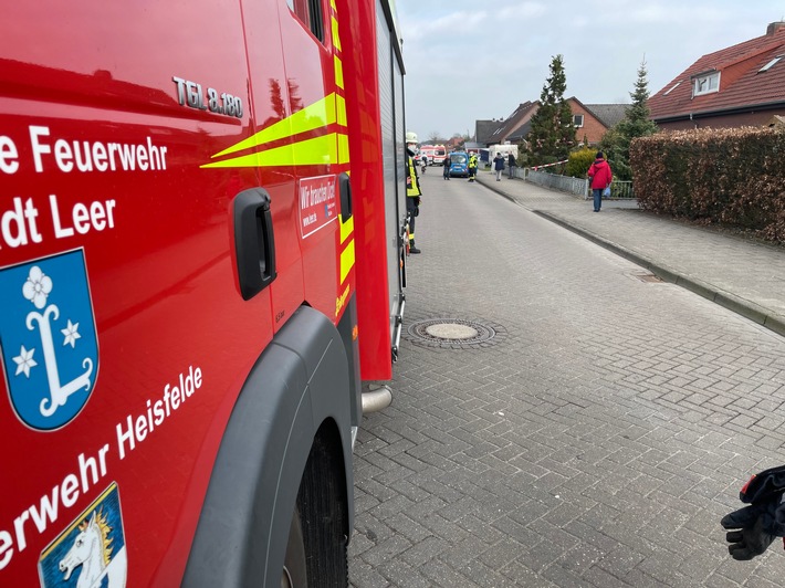 FW-LK Leer: Verpuffung an vermeintlicher Gasleitung