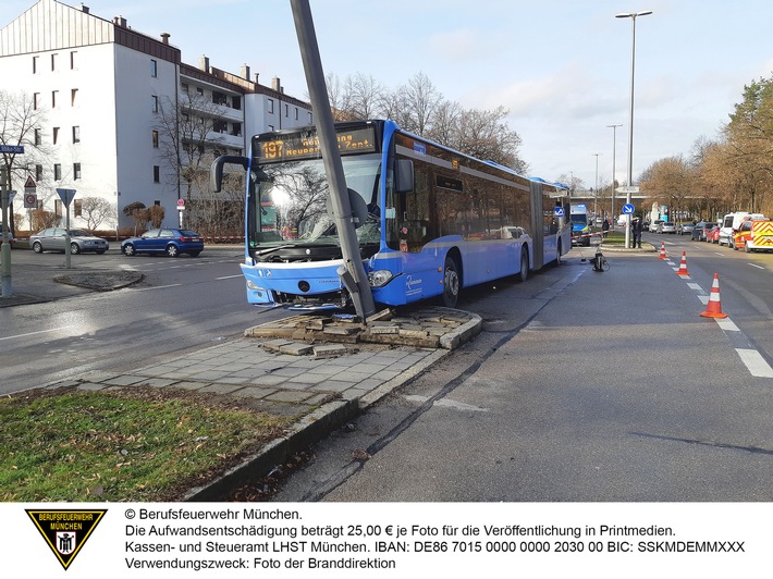 FW-M: Linienbus außer Kontrolle (Ramersdorf-Perlach)