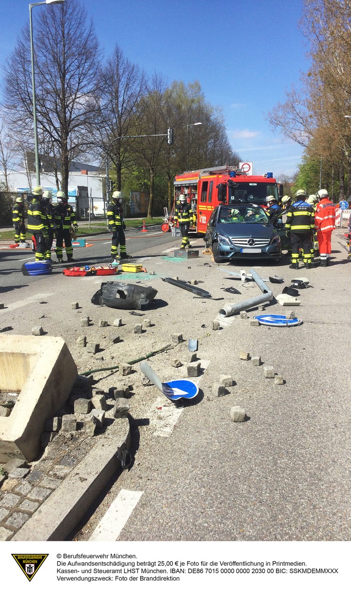 FW-M: Verkehrsunfall mit Überschlag (Sendling)