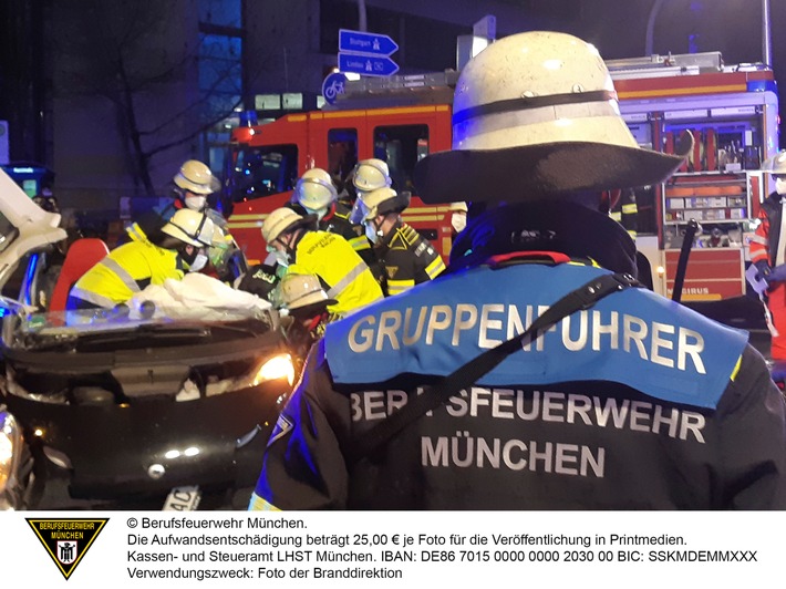 FW-M: Verkehrsunfall mit mehreren Verletzten