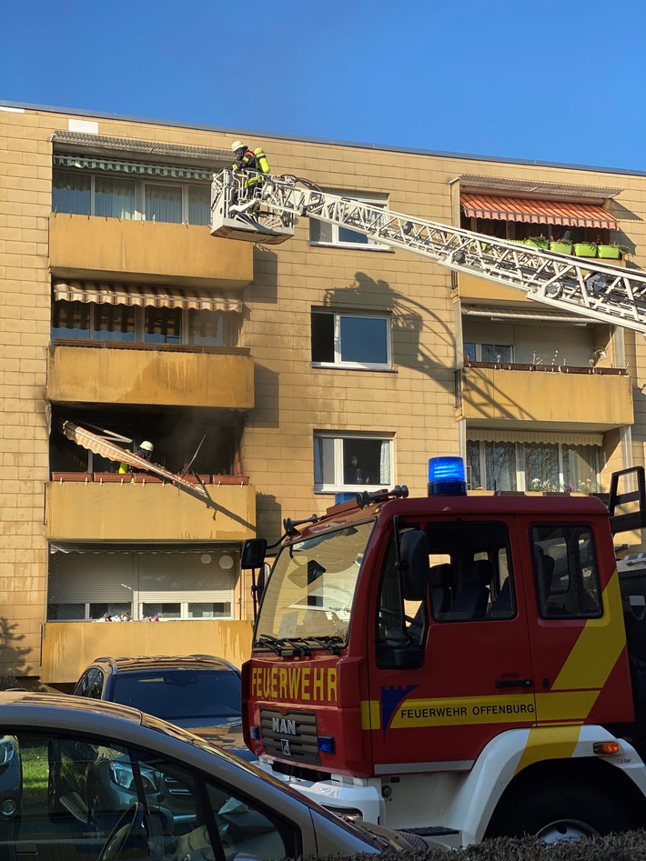 FW-OG: Balkonbrand am Gifiz-See - Hoher Sachschaden