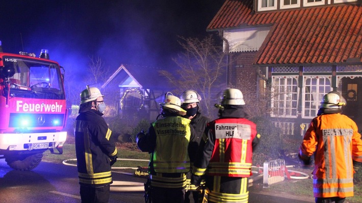 FW-ROW: Feuerwehren in Visselhövede zum Kellerbrand alarmiert