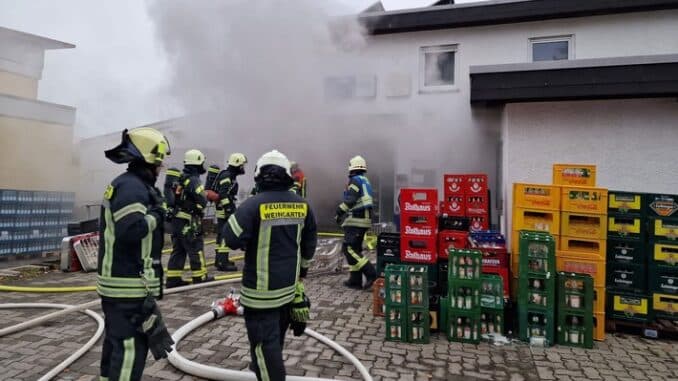 LRA-Ravensburg: Kellerbrand beschäftigt Feuerwehr in Schlier/Unterankenreute