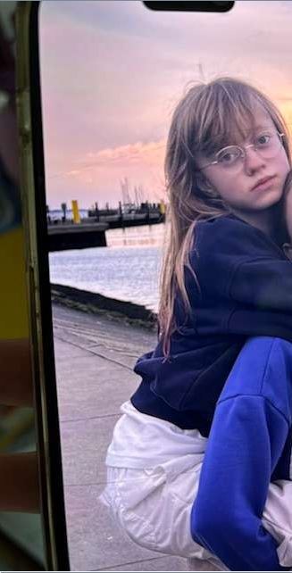 POL-WHV: Öffentlichkeitsfahndung nach vermisstem 12-jährigem Mädchen