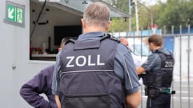 Zoll-online-Pressemitteilungen-Wach.jpg