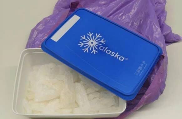 Dose mit Crystal