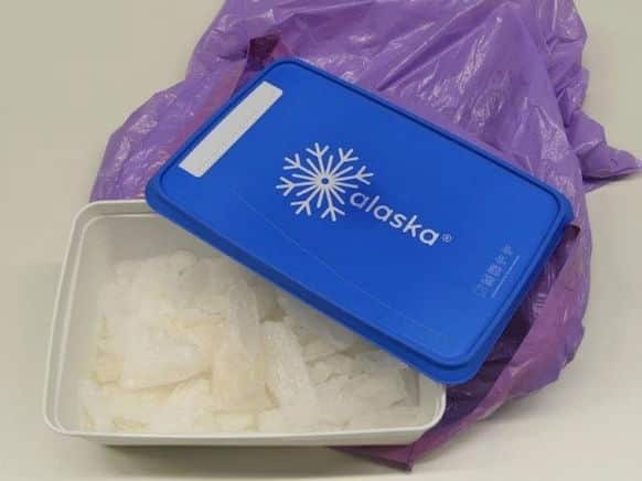Dose mit Crystal
