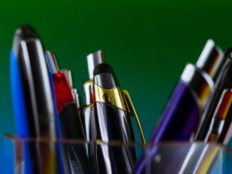 Ballpoint Pen Stationery Write  - NickyPe / Pixabay