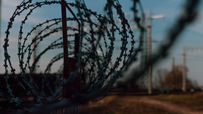 Barbed Wire Fence Fencing Iron  - VadzimKovalev / Pixabay