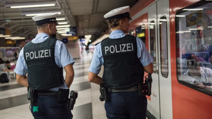 bundespolizeidirektion-m-nchen-ohne-maske-daf-r-mit-3-6-promille-bundespolizisten-ziehen-aggressiven - 10.11.2020