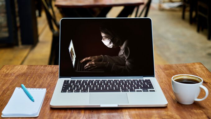 Desk Laptop Coronavirus Coffee  - Candid_Shots / Pixabay