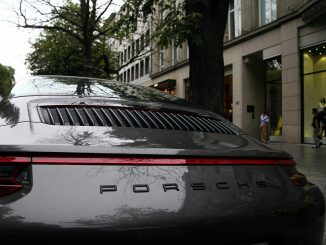 Porsche in der Düsseldorfer Kö, über dts Nachrichtenagentur