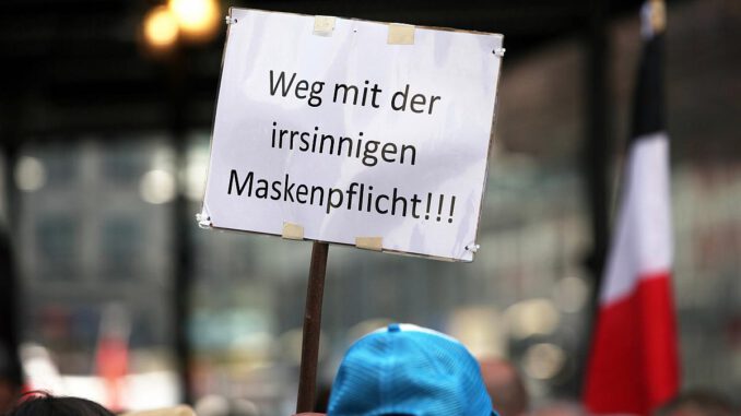 Demo von Corona-Skeptikern, über dts Nachrichtenagentur