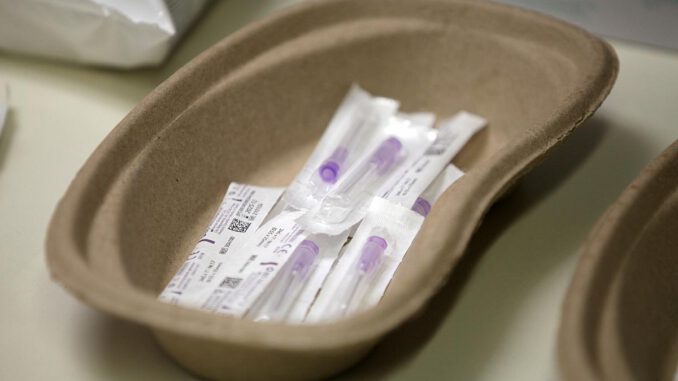 Bereitgelegte Impfspritzen, über dts Nachrichtenagentur