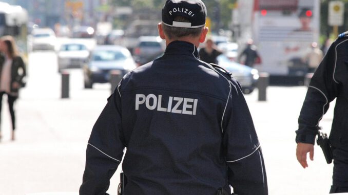 Berliner Polizist, über dts Nachrichtenagentur