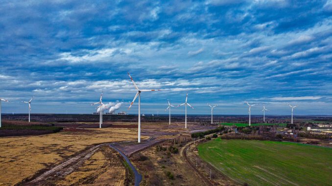 Energy Wind Energy Wind Power Wind  - lausitz360 / Pixabay