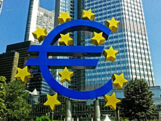 Euro Currency Finance Europe  - MichaelM / Pixabay