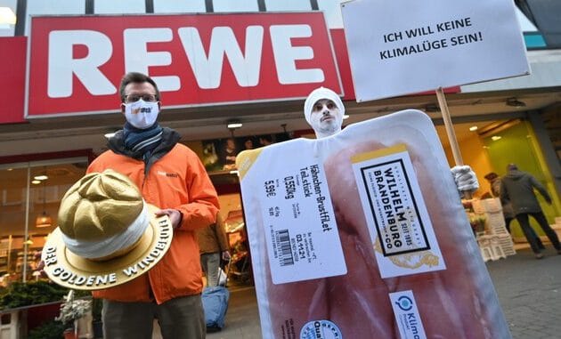 ▷ Negativpreis für Klimalüge: Rewe gewinnt Goldenen Windbeutel 2021