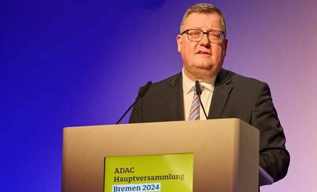 Der ADAC wächst weiter und investiert in bestehende und neue Services für Mitglieder ...