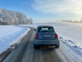 Sicher und effizient mit dem E-Auto durch den Winter / Reichweite auch bei kalten ...