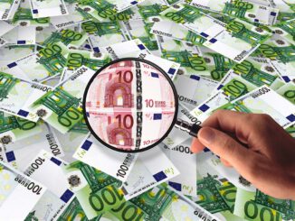 Money Currency Euro Inflation Loss  - geralt / Pixabay