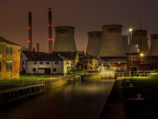 Power Station Canal Nighttime  - TimHill / Pixabay