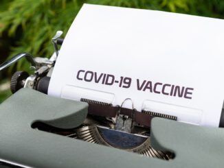 Typewriter Paper Covid  Vaccine  - viarami / Pixabay