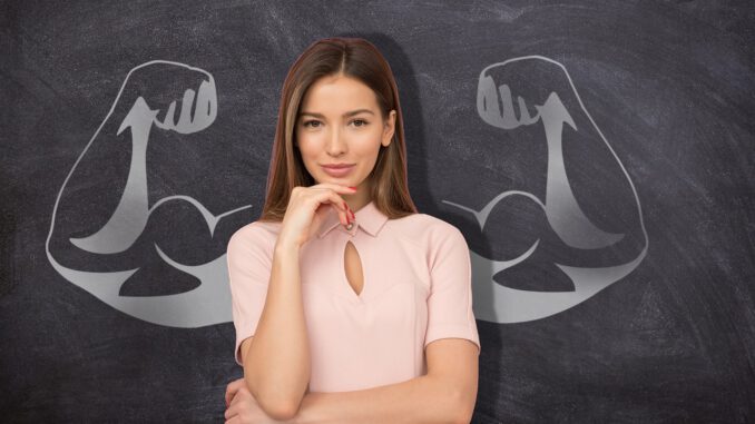 Woman Chalkboard Muscles Power  - Tumisu / Pixabay