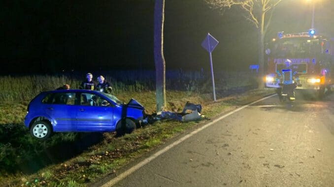 FF Nordkirchen: Auslaufende Betriebsstoffe nach Verkehrsunfall