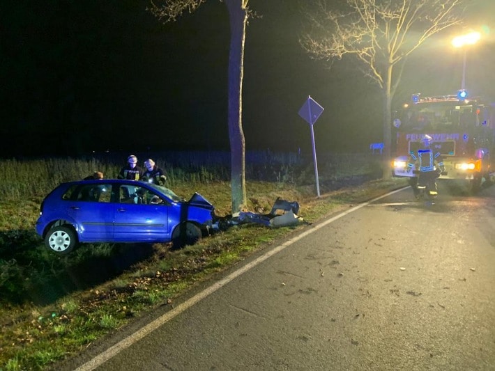 FF Nordkirchen: Auslaufende Betriebsstoffe nach Verkehrsunfall