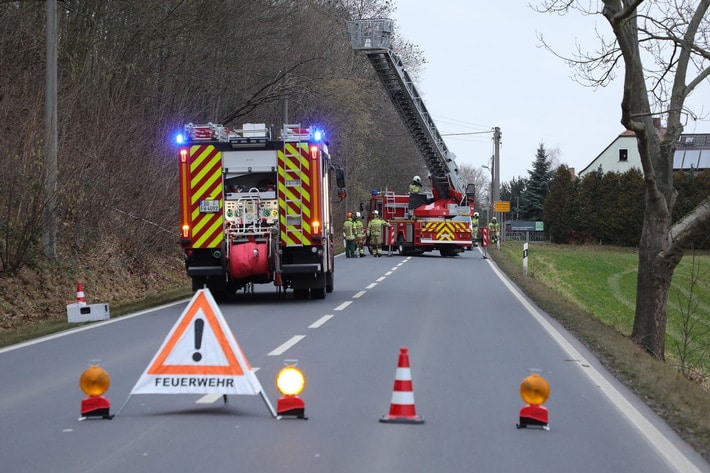 FW Dresden: Bilanz der Feuerwehr Dresden zum Einsatzgeschehen: Sturmtief &quot;Nadia&quot;